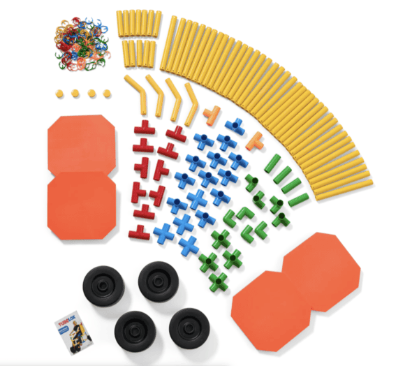 Versatile PetraPlay building set with 220 pieces for creative construction and STEM play.